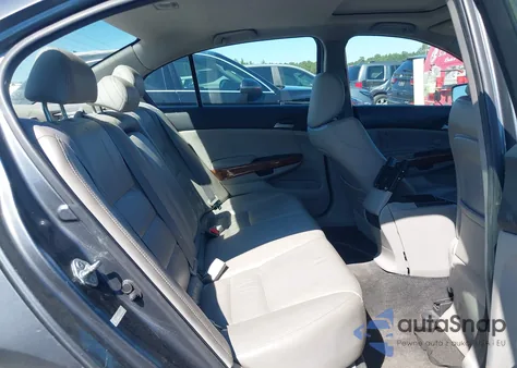 2011 Honda Accord 2.4 Ex-L from USA, damaged, VIN 1HGCP2F86BA003310